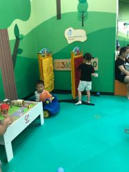 -莫莉幻想儿童乐园(深圳东湖永旺店)