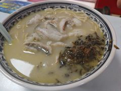 -明呈黄鱼面馆(斜土路店)