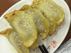 -小姜锅贴(凤凰街店)