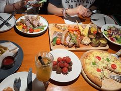 -布拉格餐厅· 中欧捷克菜(全国首店)