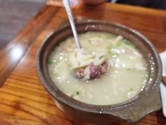 馄饨老鸭煲-老品芳