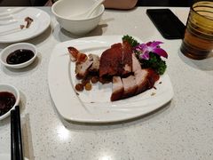 -香港新发烧腊茶餐厅(水围店)