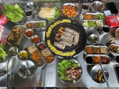 路边金针菇-小团团·路边烤牛肉(南岭壹街店)