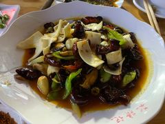炝炒黄喉-郑辣记田螺