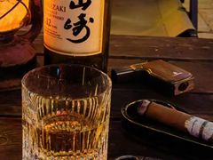 -城墙外BAR