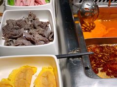 -海底捞火锅鲜切牛肉主题店(长寿路店)