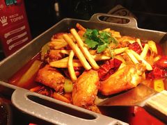 -辣尚瘾·烤鱼·新川菜(交大直营店)