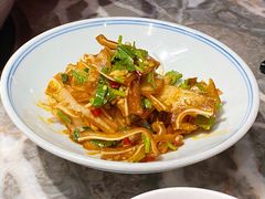 -禄婶鸡煲·打边炉