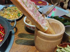 -萍姐火锅·公路夜市(武汉首店)