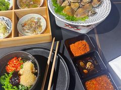 -牛牛和牛海鲜粥底火锅(长虹国际城店)