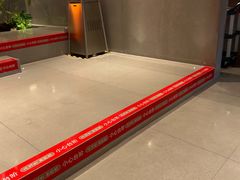 -肥肥虾庄·金牌油焖大虾(杨园滨江时代walk店)