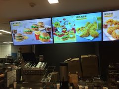 -麦当劳(华宁弘基生活中心店)