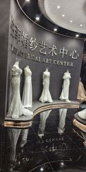 -喜爱高定婚纱摄影