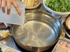 -烹然四季椰子鸡火锅(团结湖总店)