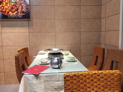 -昱龙大盆牛蛙馆(三兴街总店)