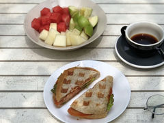 tomato sandwich-Smiling Buffalo Cafe