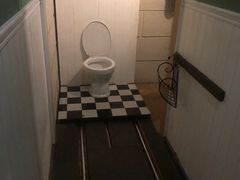 -逃脱反斗城沉浸剧情密室(北京路店)