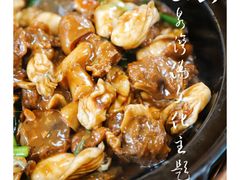 黑松露浸鸡汤-三泉湾侨文化主题餐厅