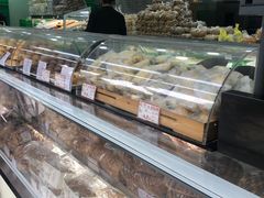 面包甜点陈列柜-闻酥园(大慈寺店)