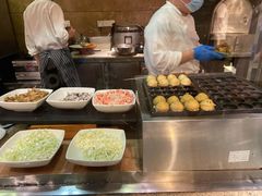 自助取餐区-松山湖凯悦酒店·Café自助餐厅·周末火舞秀表演