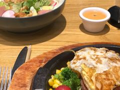 沙朗牛排-菲滋意式休闲餐厅(北仑银泰城店)