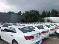 -神州租车停车场(北京南站店)