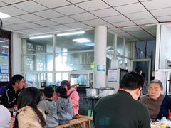 等位区-贾老板缸肉馆(潮韵街店)