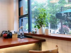 -Be Lived Cafe比例咖啡(摩天轮店)