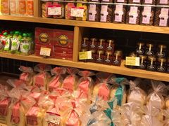 零售区-皇家美孚·蛋糕外送(东部佳世客店)