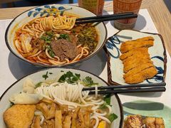 -鑫花溪牛肉米粉(凤凰街创始总店)