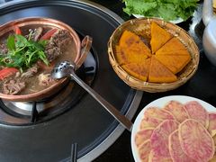 -银同牦牛肉火锅