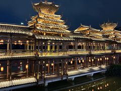 -星巴克(南宁民歌湖店)