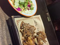 -东口码头·烧鸽子·鱼头泡饼·地方菜(金鹰悦城店)