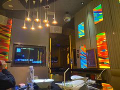 -K+全国连锁KTV(绿地缤纷天地店)