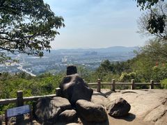 -灵岩山风景区
