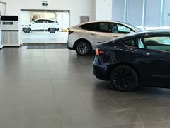 -TESLA 特斯拉(北京南四环中路特斯拉中心)