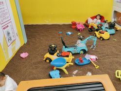 -孩子王童乐园(吾悦广场店)