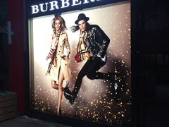-BURBERRY(上海港汇恒隆广场店)