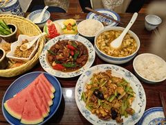 -鲁菜根·泰山菜(泰山店)