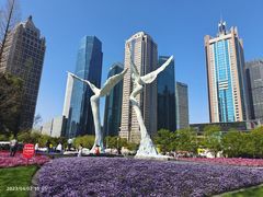 -陆家嘴中心绿地
