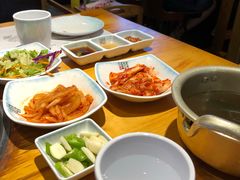 -唯成•韩国炭火烤肉 유성고기