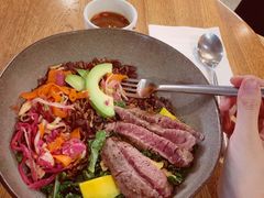 煎牛肉能量Bowl-Wagas沃歌斯(太古汇店)