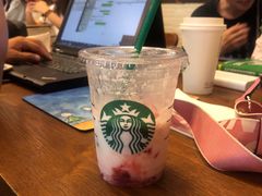 -星巴克(泰安万达店)