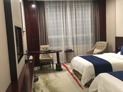 -蓝蔻酒店(深圳东站布吉万象汇店)