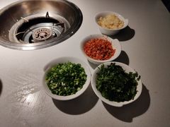 -墨居上隐·院子里火锅(峨眉店)