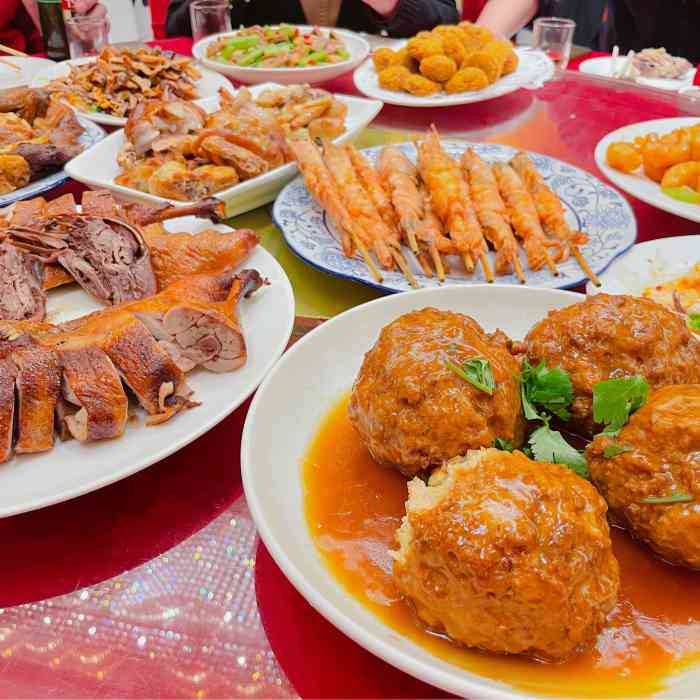 惠友饭店(沈辽东路店)-"老牌的饭店了,开了太多太多年,包房不好定.