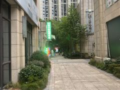 -在巷子里的烤肉店·螺蛳粉烤鱼·牛蛙(和美城店)
