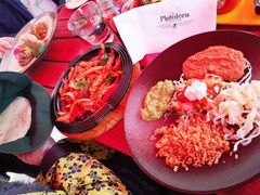 女枪手秘制墨西哥夹饼-Pistolera Mexican Cantina女枪手墨西哥餐厅(碧云路店)