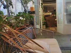 -Line 咖啡(石厦花园店)