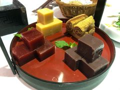 宫廷四点-天和晟烤鸭店(世纪坛店)